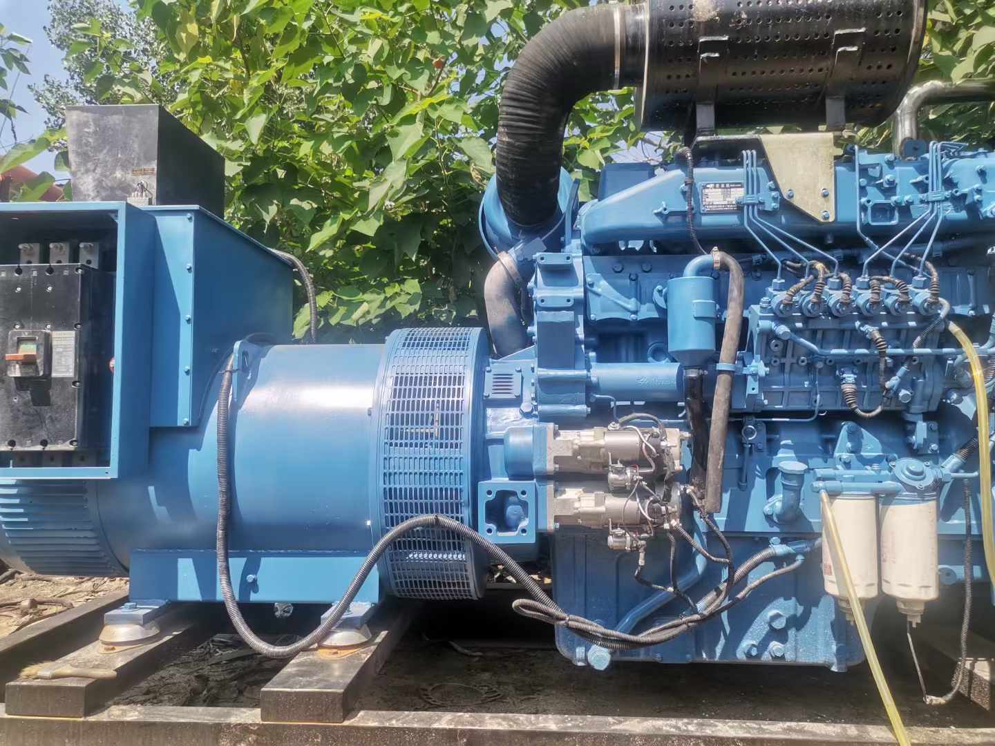 长泰详细说明降低 800kW 柴油发电机输出电流波动的方法
